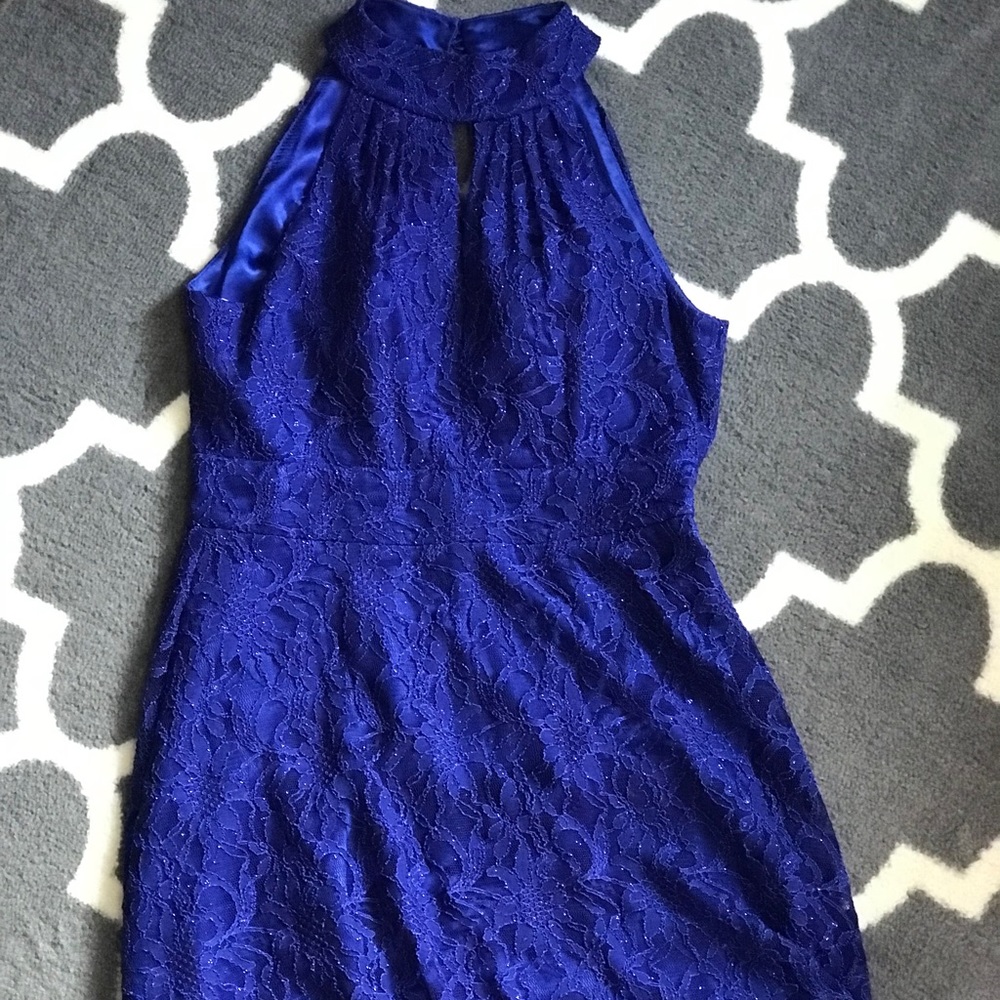 GORGEOUS dress!